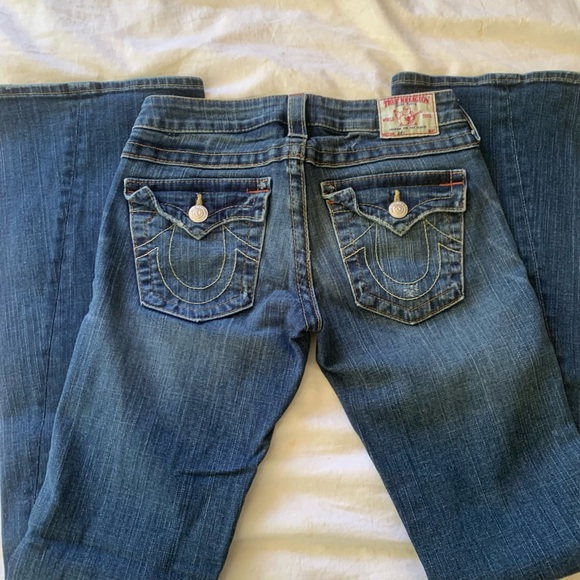 TRUE RELIGION Women’s Low Rise Flare Jean Size 27 - Picture 4 of 4